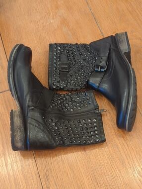 Steve Black Studded Leather Mid-Calf Boots Women 9.5